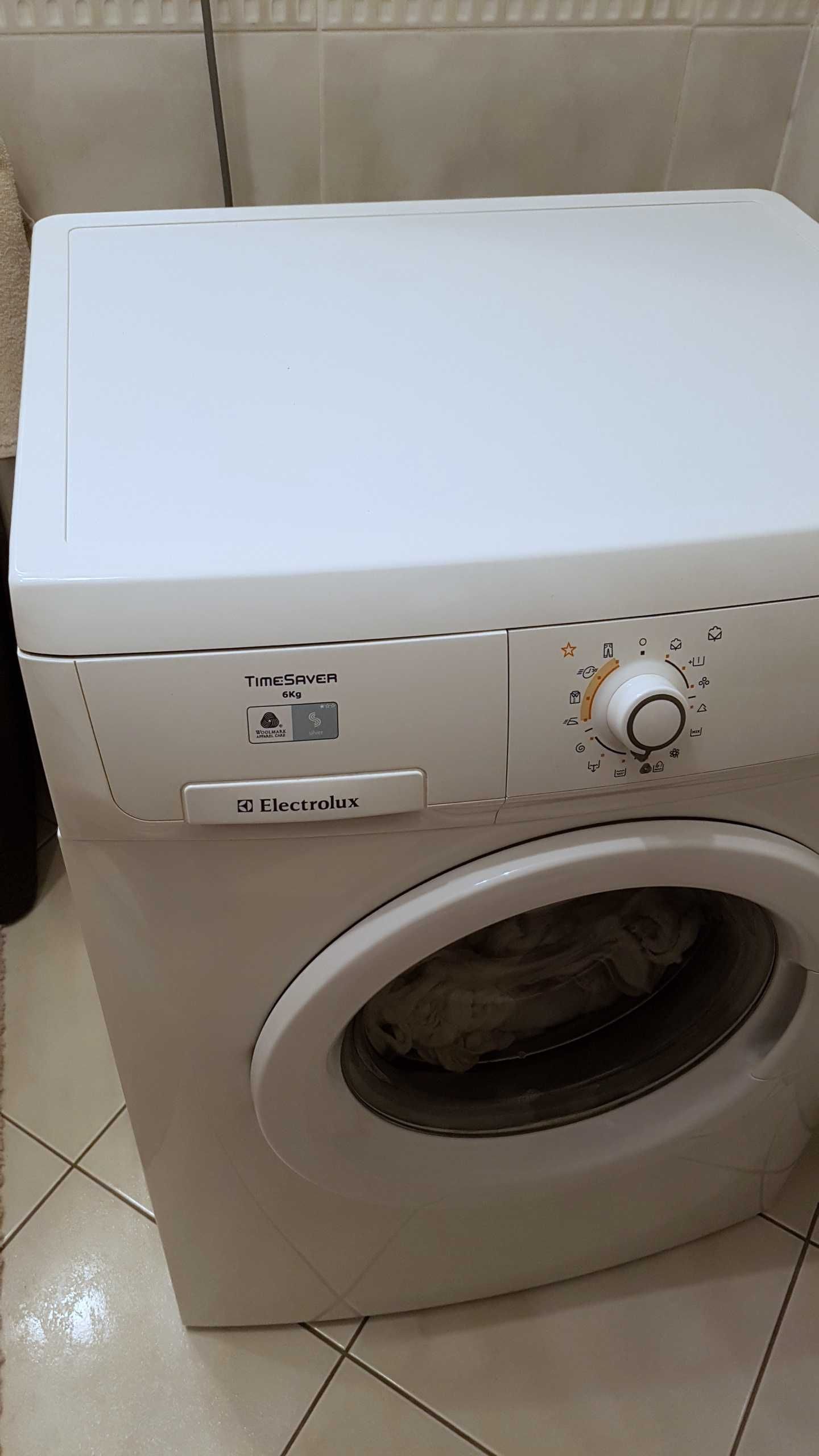 Pralka na części  ELECTROLUX EWP 106300 W