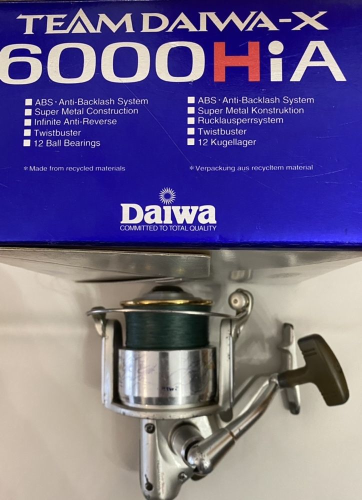 Carreto  pesca DAIWA 5000 HiA made in japan  com 12 rolamentos