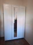Roupeiro Brimnes IKEA com 3 portas