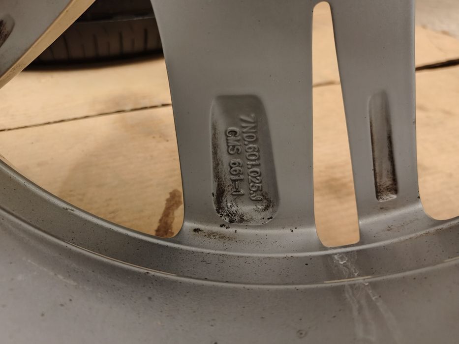 Диски VW Sharan, Audi, Skoda  R17