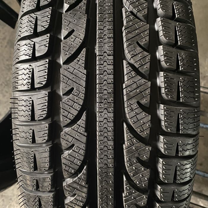 Шини нові 205/50/17 - 2шт Cooper VA-SA2 зима