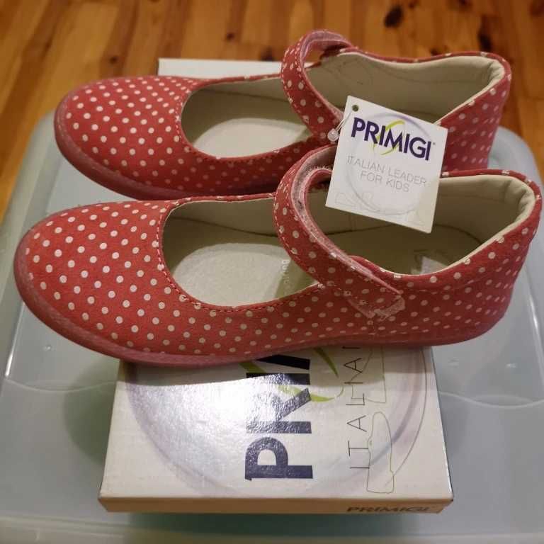 Pantofelki firmy Primigi ,nowe , skórzane , różowe rozmiar 35