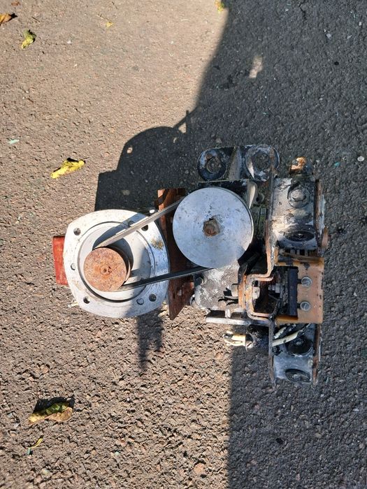 Редуктор двері ліфта РПД