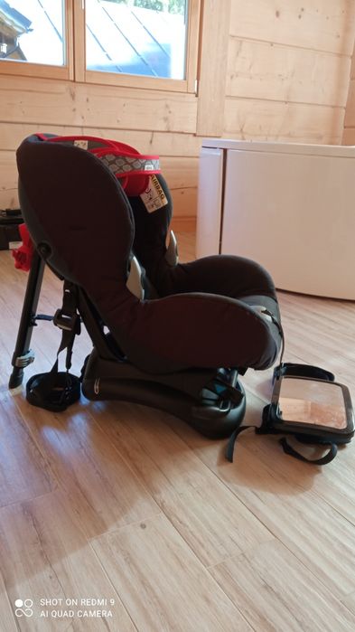 Fotelik samochodowy Maxi Cosi Mobi xp 9- 25 kg do jazdy tyłem + gratis