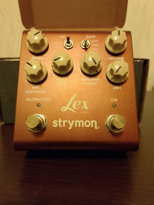 Strymon Lex V2 Rotary Speaker Simulator + Drive + Wah-wah педаль