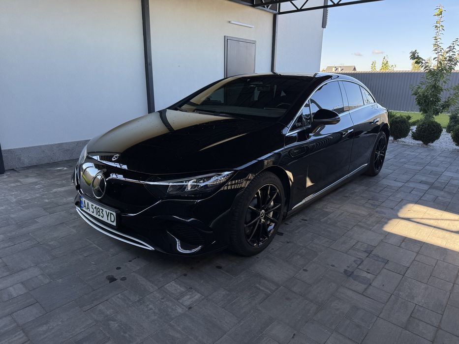 Mercedes-benz EQE 300