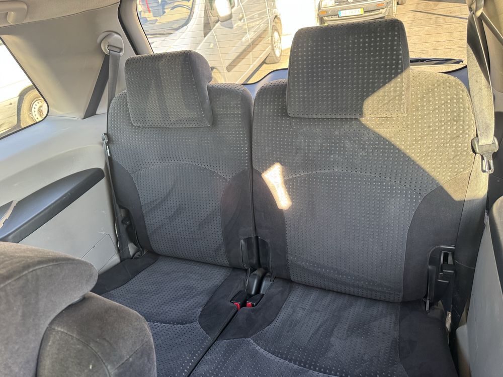 Mitsubishi grandis 2.0 DI-D