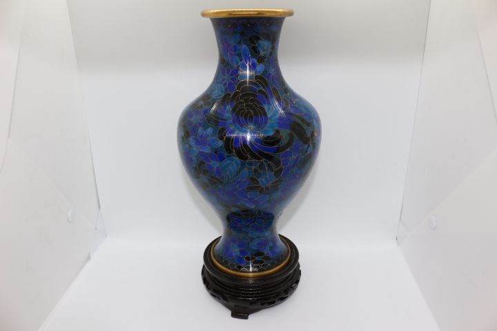 Jarra chinesa metal cloisonné 30A cm azul flores fio Dourado XIX/XX
