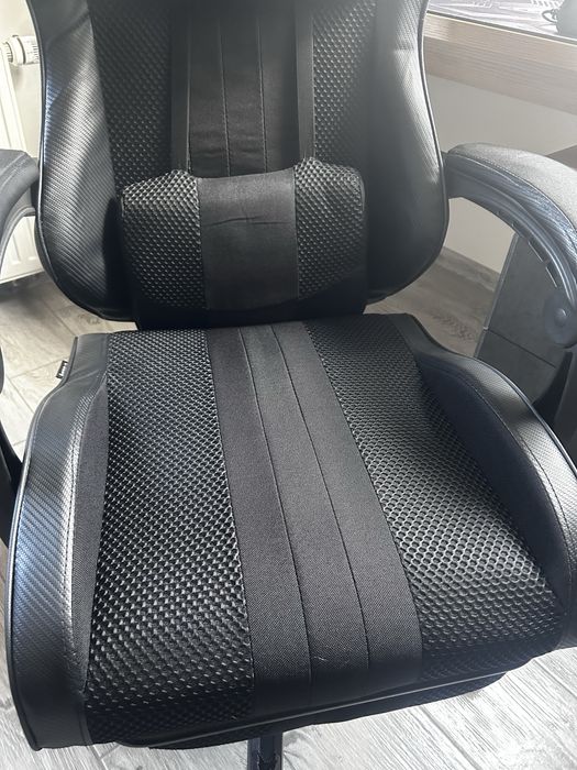 Fotel gamingowy / krzesło do biurka huzaro 4.7 Force Carbon mesh