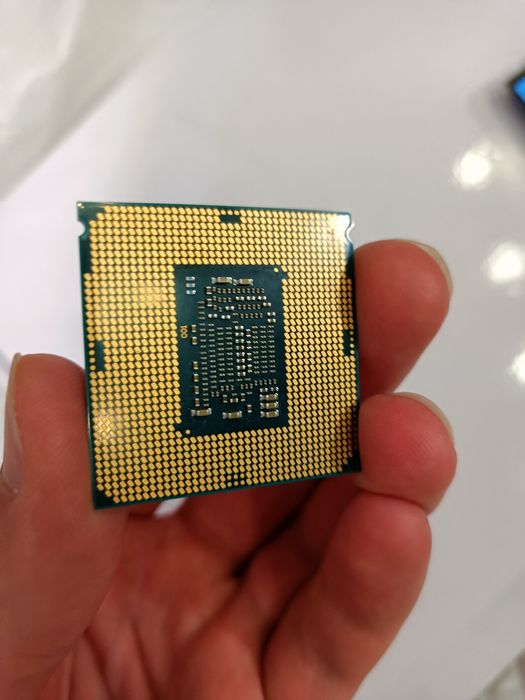 Intel Pentium G4560 (socket lga1151)