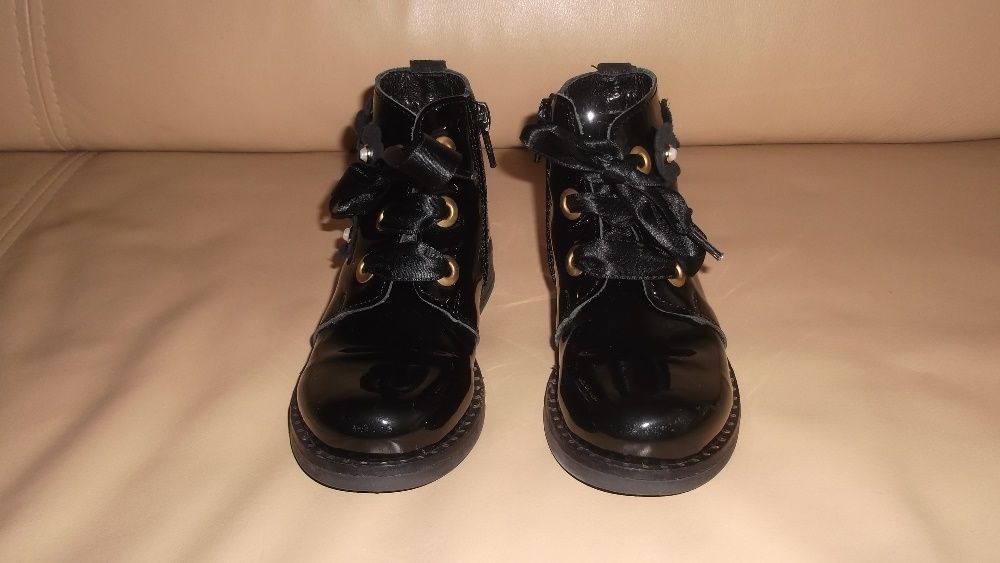 botas de menina em bernis lindas