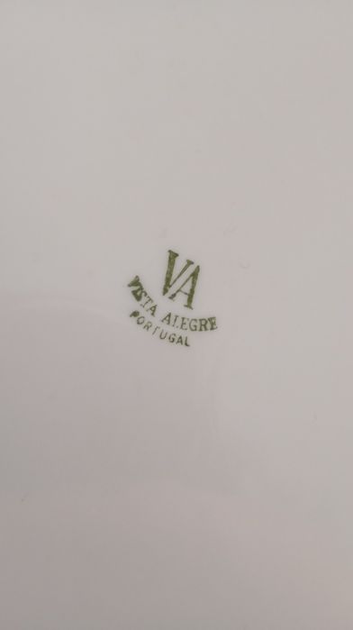 Terrina com tampa e travessas vista alegre