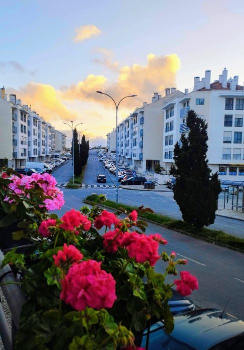 Apartamento T3 com Garagem para 2 carros e Arrecadação