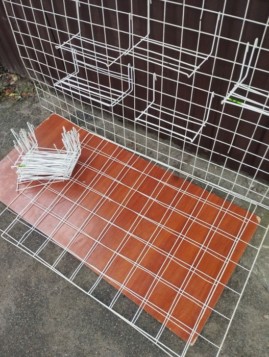 Подставки для обуви,шапок и т.д.