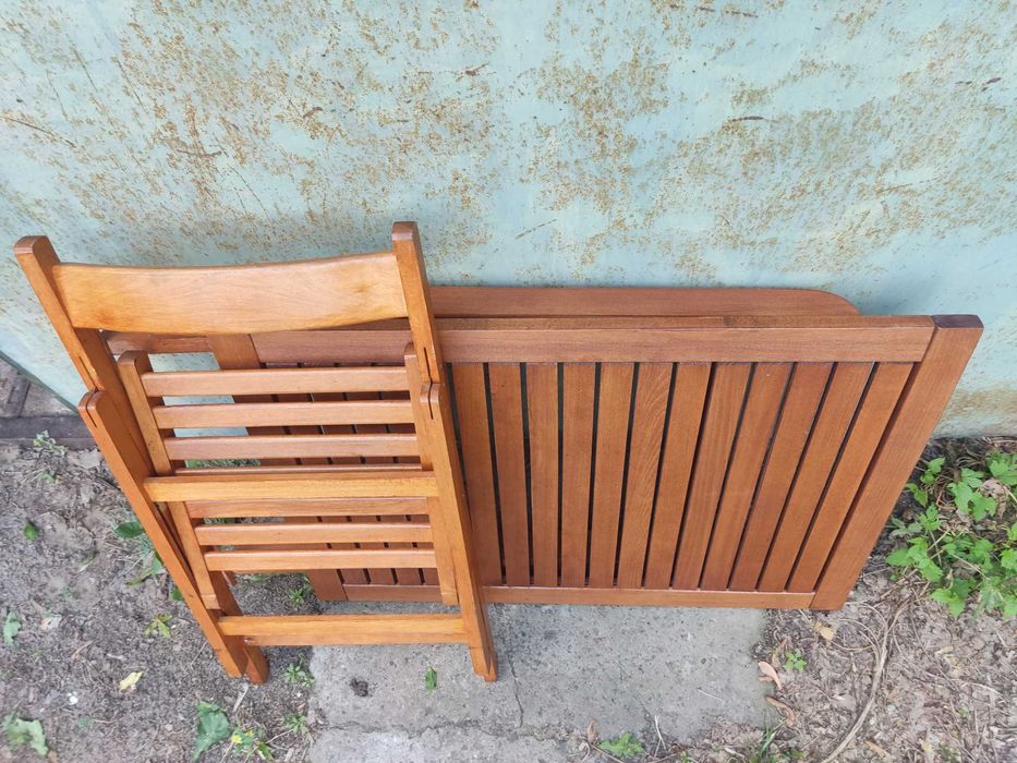 Складной раскладной стол и 4 стула дерево