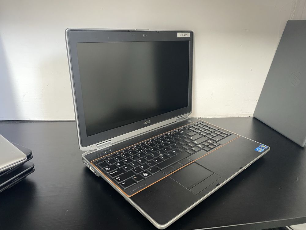 Ноутбук Dell latitude e6520 i7(2720QM)\8gb\120Gb ssd