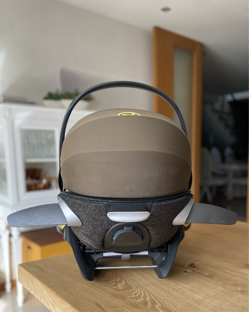 Cybex Cloud Z+ Babycoque reclinável