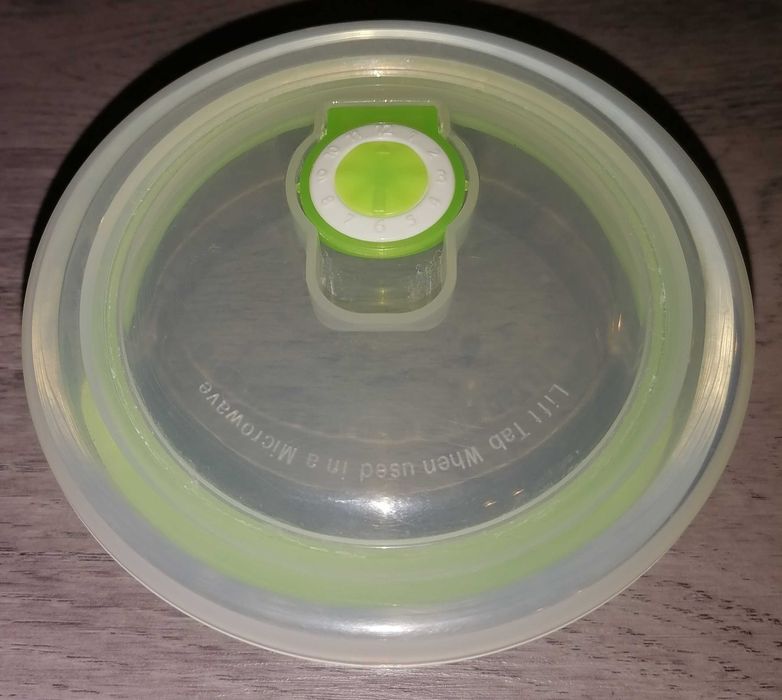 Naczynie szklane na posiłki do ogrzewania w mikrofali