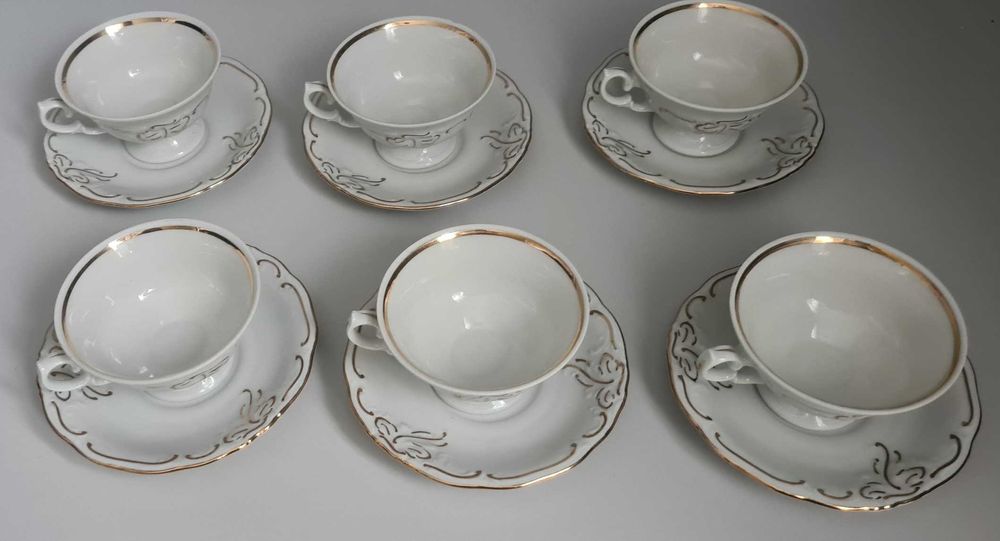 Fryderyka Zestaw do kawy ,herbaty porcelana Wałbrzych z czasów PRL