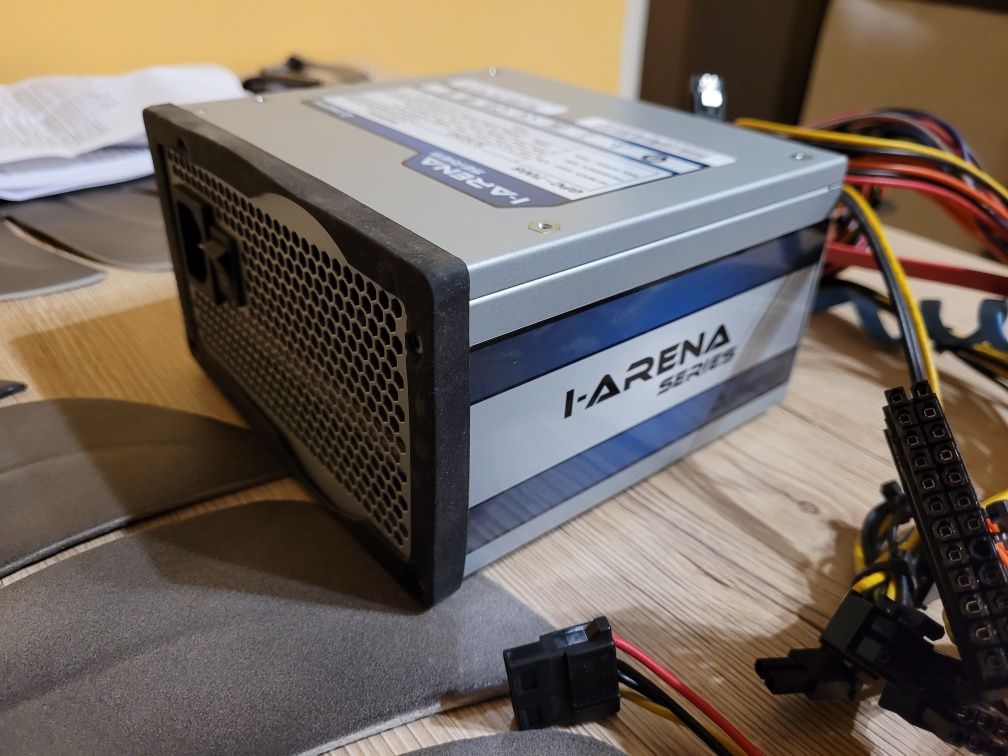 Zasilacz Chieftec I-arena 700 W