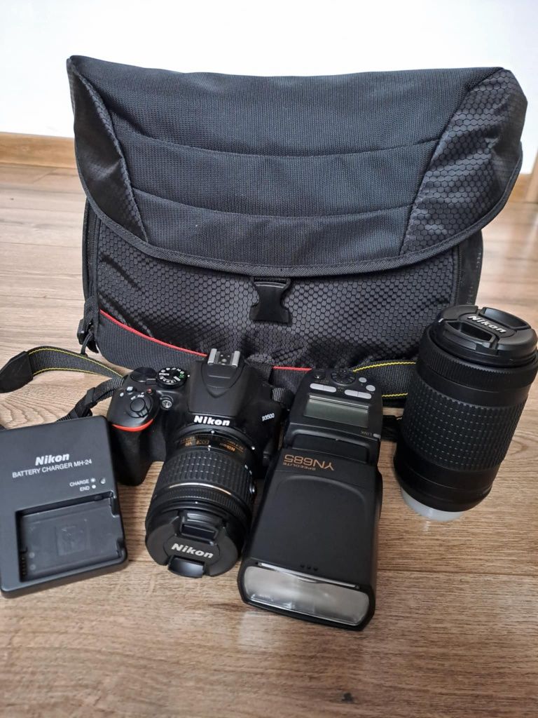 Aparat Nikon d3500 (zestaw) Zrobione tylko 500 zdjęć użyty 2x
