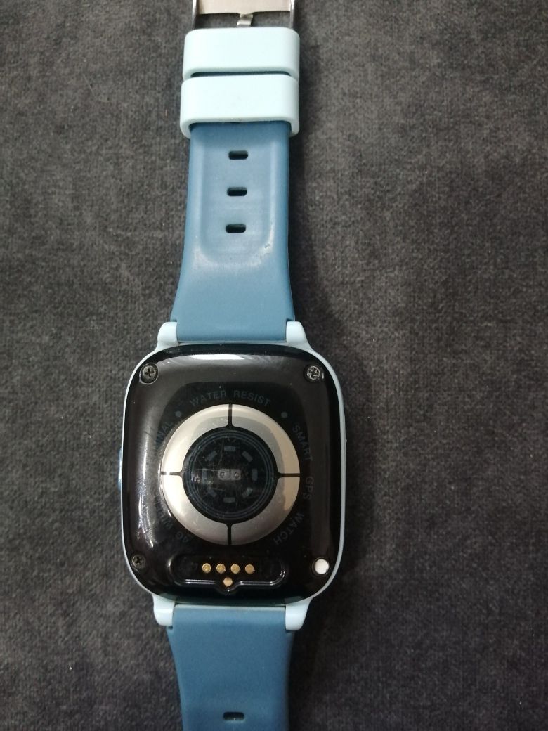 Smartwatch dla dzieci 4G / GPS