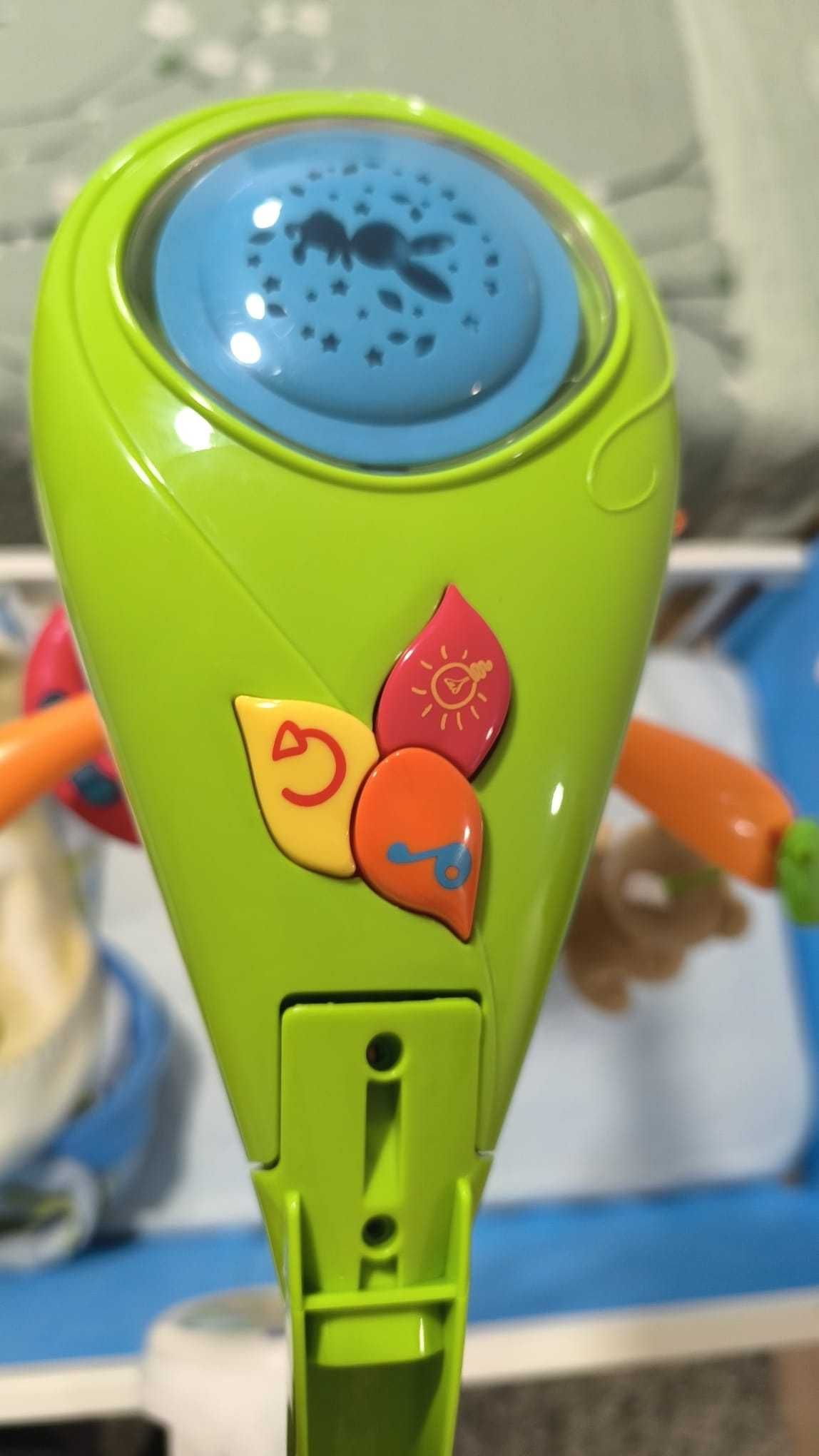 Projetor musical para cama de bebe