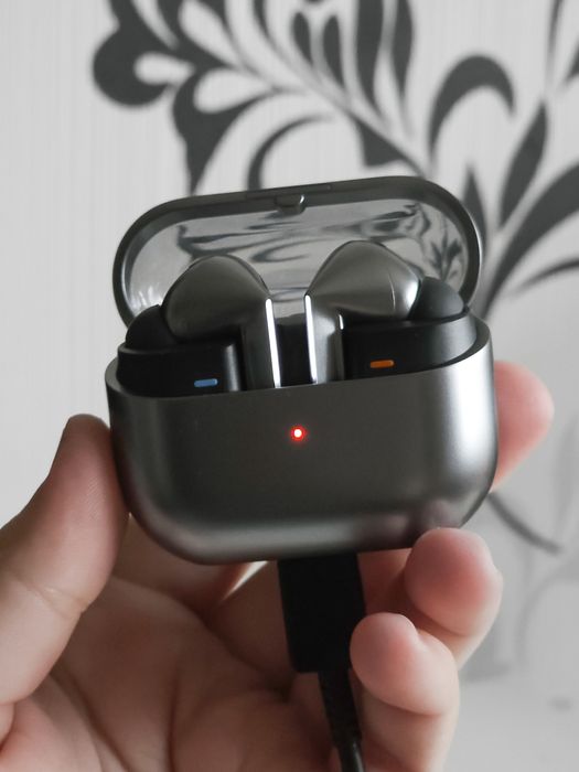 Безпровідні навушники Samsung Galaxy Buds3 Pro /  SM-R630 / Ориг