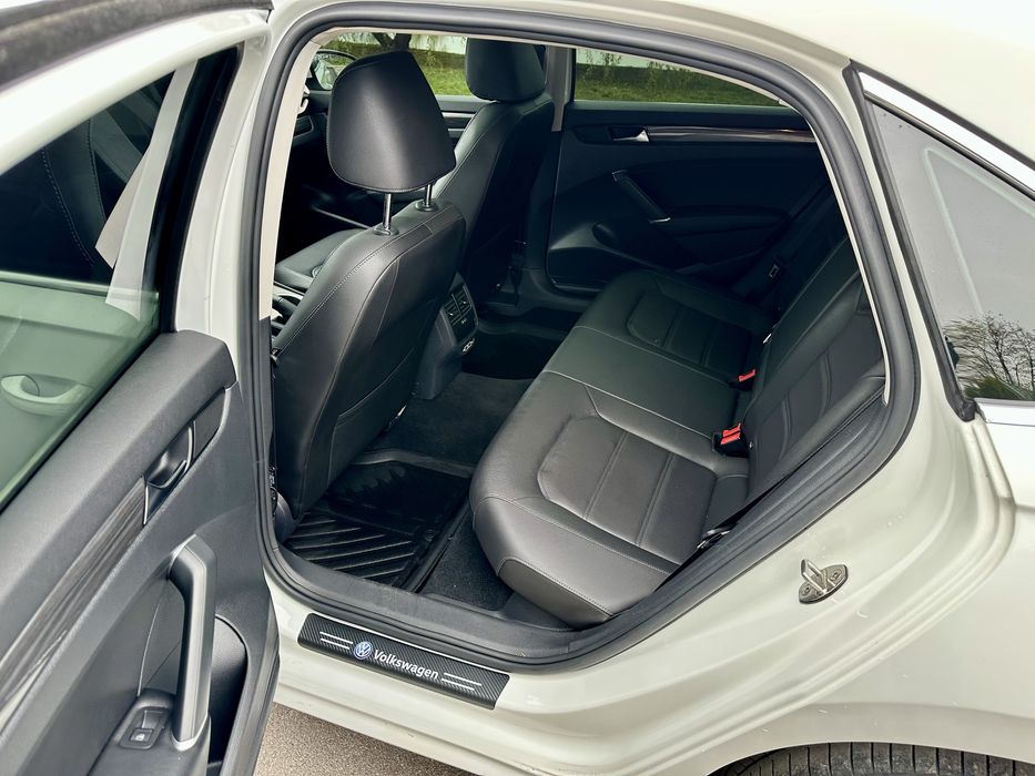 Volkswagen passat 2021