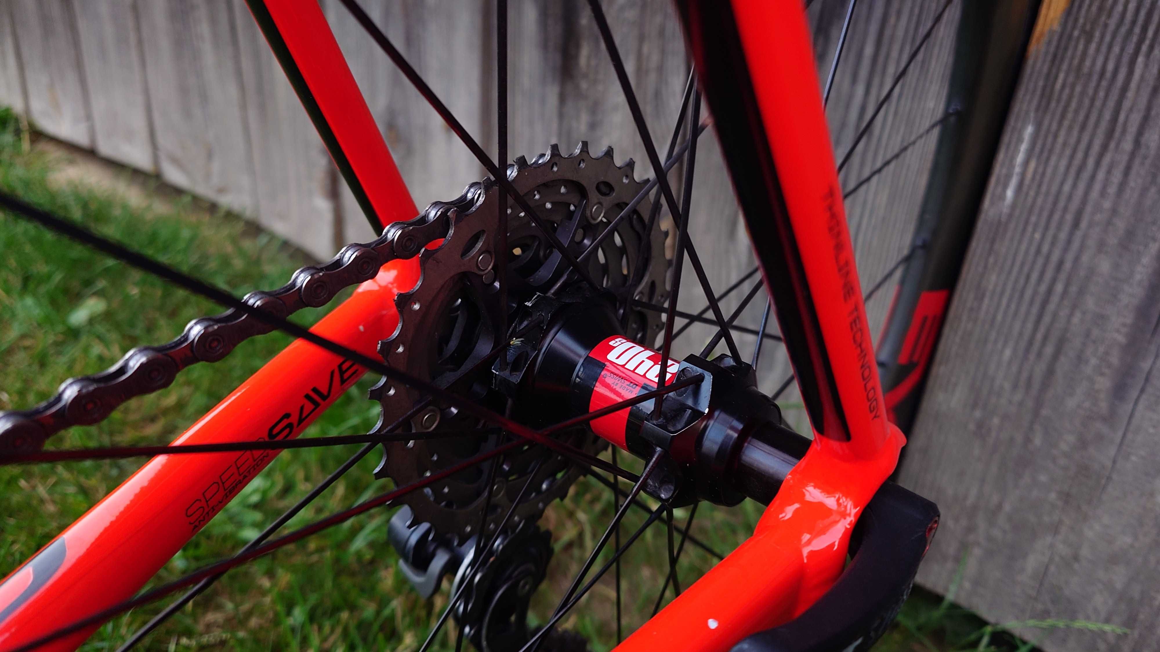 Cannondale CAAD12 Ultegra Acid Red Evanlite DT Swiss 240s Stages 63 cm