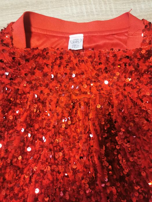 Spódniczka czerwona z cekinami 128cm 7-8 lat