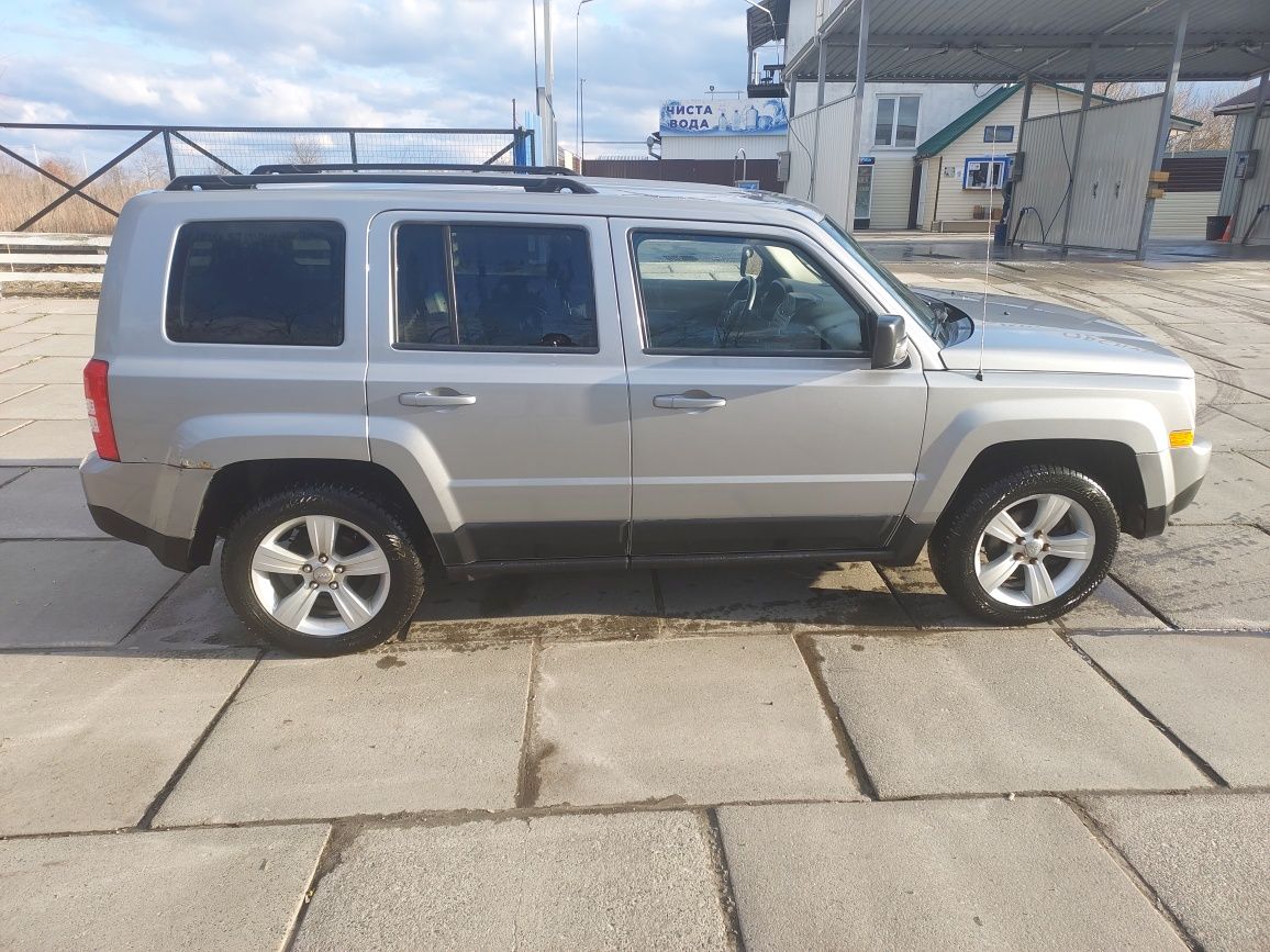 Jeep patriot 2.4 газ/бенз