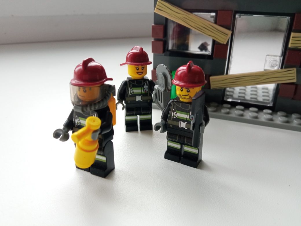 Lego city 60003 пожежна команда
