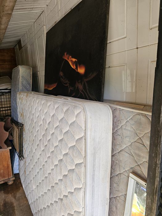 Vendo vários colchões