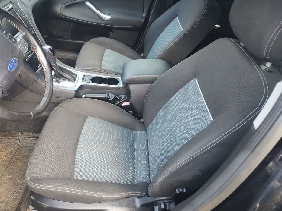 FORD MONDEO MK4 LIFT KOMBI FOTEL PRAWY