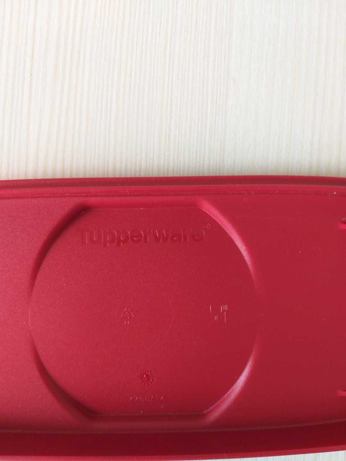 Контейнер Салямі Tupperware для зберігання ковбас/ для колбасы