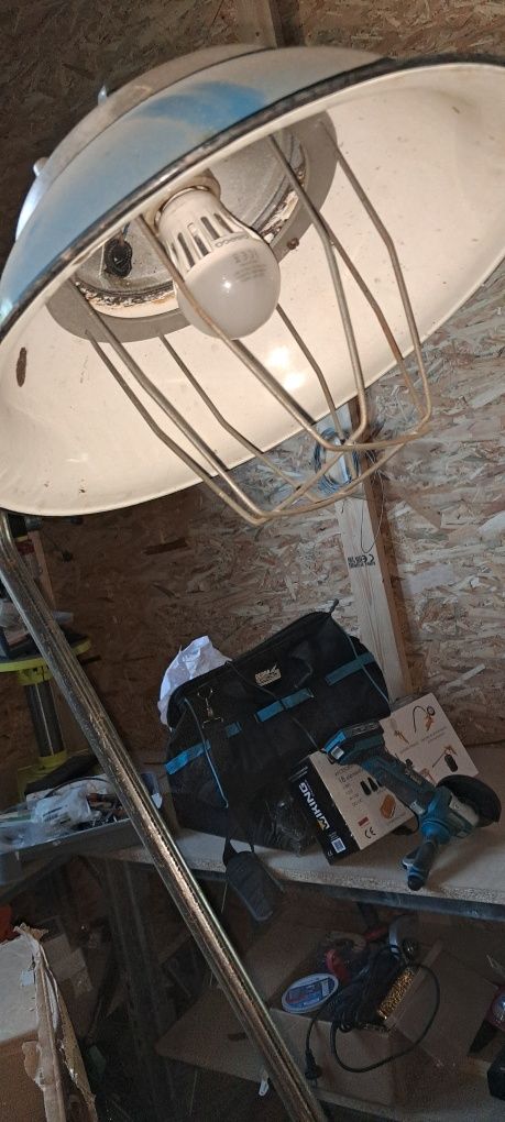 Lampa  stojąca podłogowa  vintage loft  z okresu prl