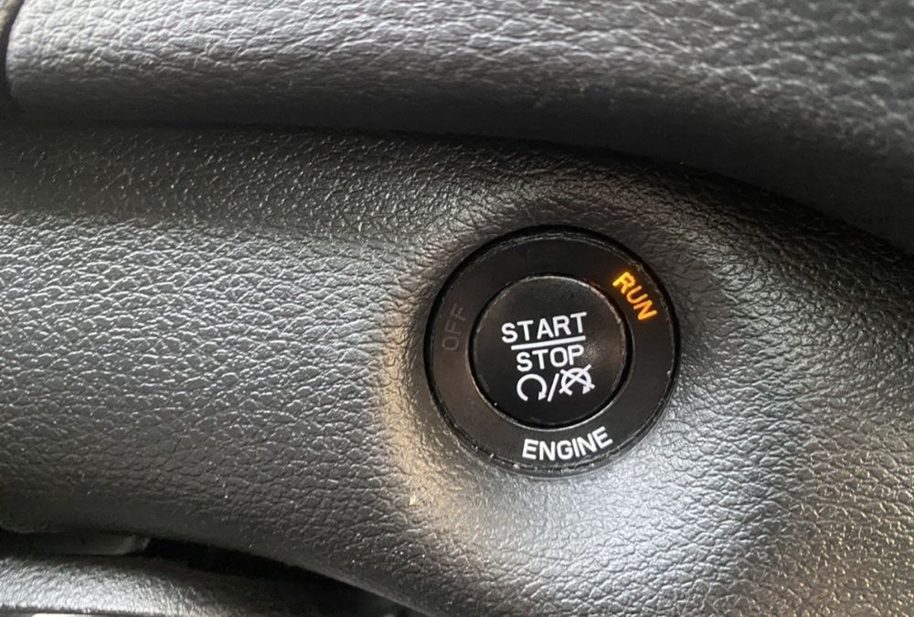 Jeep Cherokee 4x4 limited 2.4 2015 рік