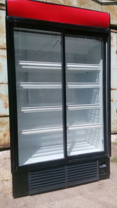 Вітрина холодильна Шафа Холодильник вітрини холодильні витрина