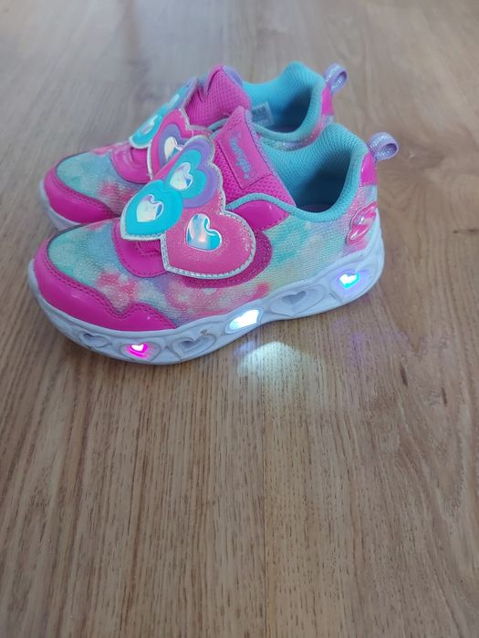 Adidasy dziewczęce świecące