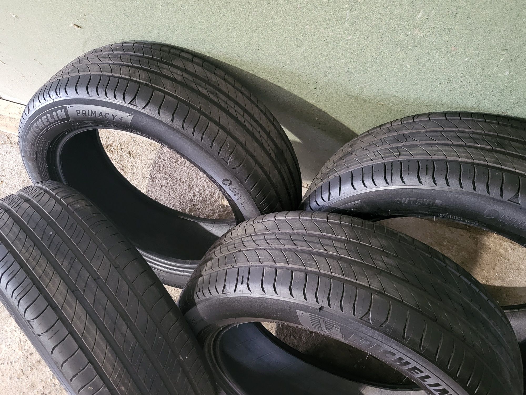 Komplet 4 opon letnich Michelin Primacy 4 205/55 R17
Data produkcji 2