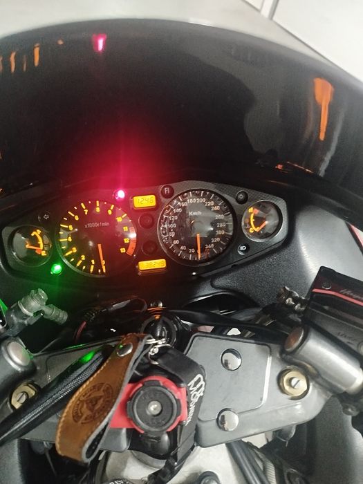 Suzuki Hayabusa 1999