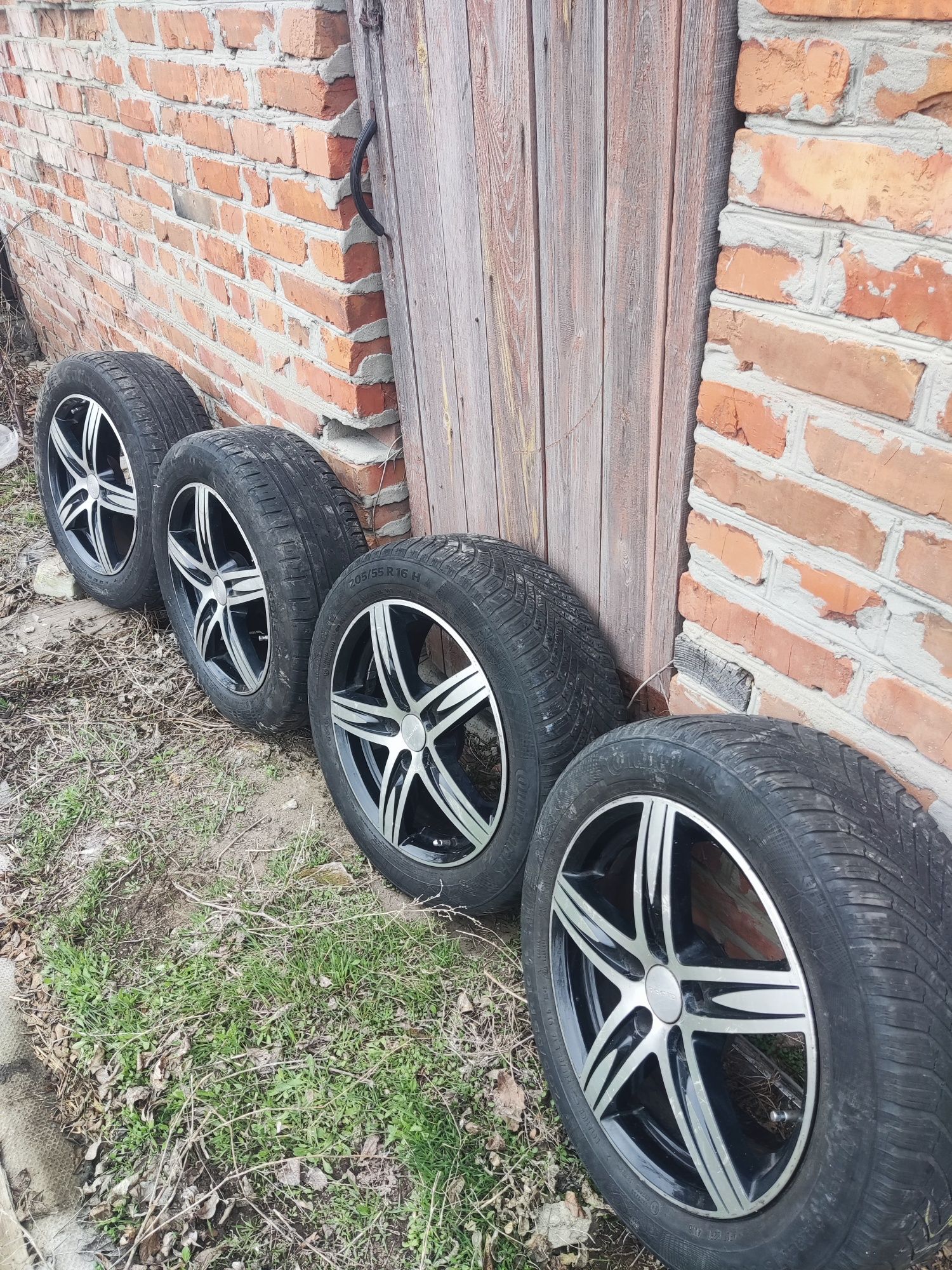 Продам колёса взборе