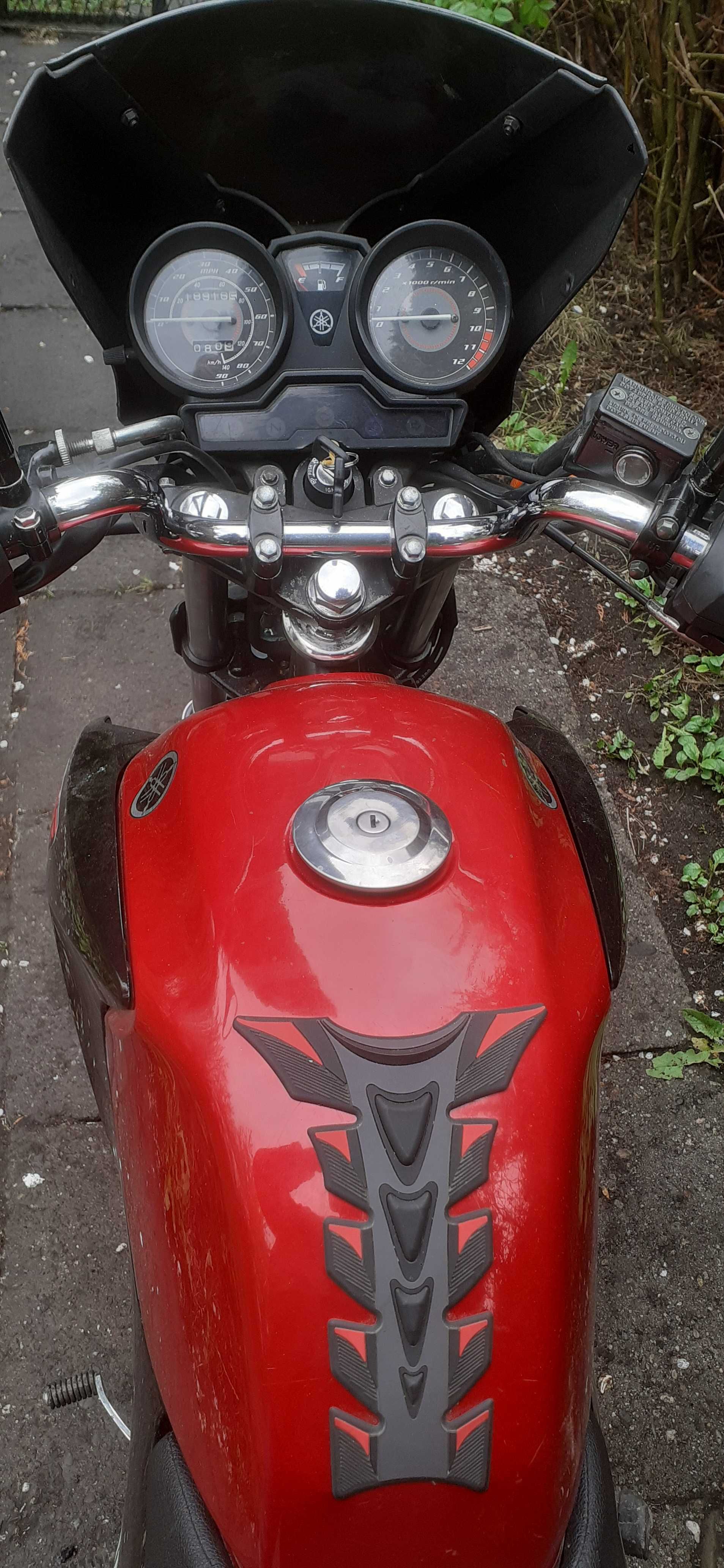 Yamaha ybr125cm motocykl