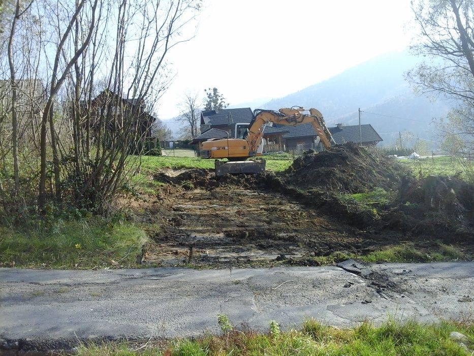 Roboty ziemne  koparki, mini Koparka, Wywrotki transport wyburzenia