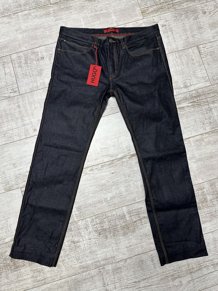 Джинсы Hugo Boss (size 34/32) NEW