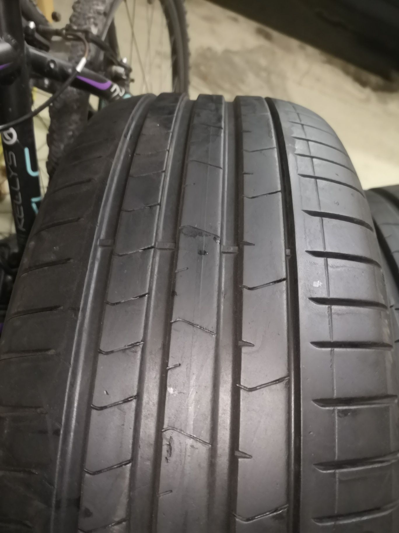 Opony lato 235/50R19  Pirelli Pzero  2020r.