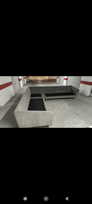 Sofá em muito bom estado, 270x270 para desocupar rápido