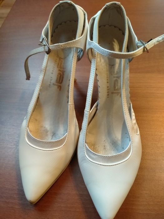 Buty ślubne ecru-białe rozmiar 38