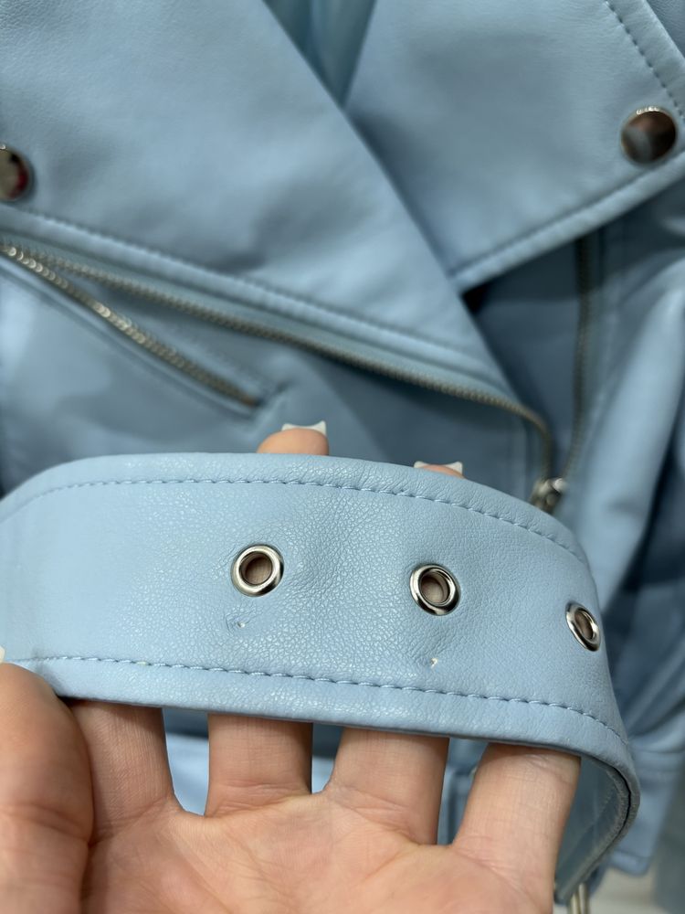 Niebieska ramoneska Stradivarius baby blue